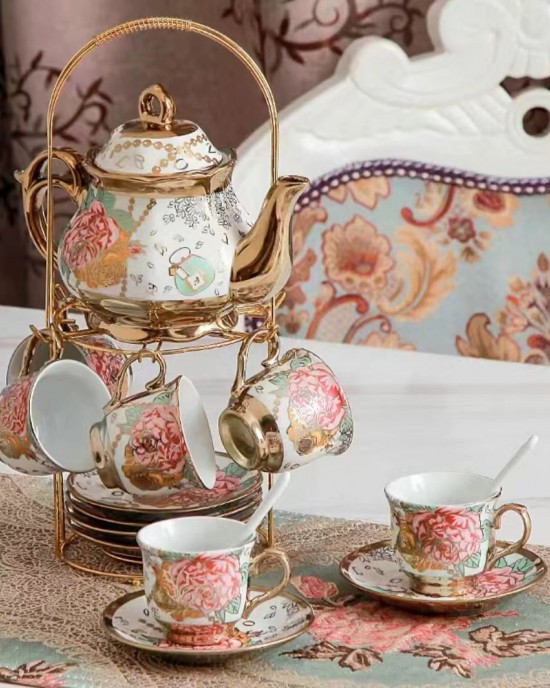European Vintage Style 20-Piece Ceramic Coffee Pot and Tea Cup Set Porcelain for Gifts Drinkware Morning Afternoon Tea Suit European Vintage Style 20-Piece Ceramic Coffee Pot and Tea Cup Set Porcelain for Gifts Drinkware Morning Afternoon Tea Suit