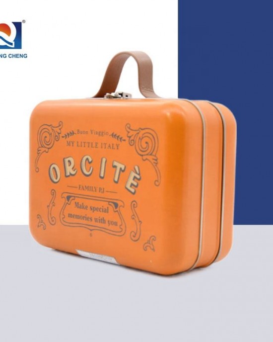 Tin Suitcase Box with Handle Children Safe Lunch Tin Box Custom Food Grade Confectionery Lunch Metal Customized Packaging OEM Tin Suitcase Box with Handle Children Safe Lunch Tin Box Custom Food Grade Confectionery Lunch Metal Customized Packaging OEM