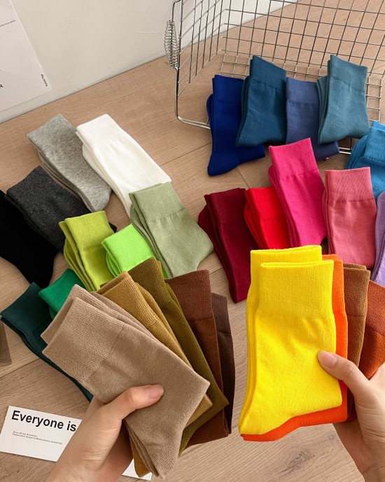 Quentin Wholesale Colorful Socks Custom logo Slouch Socks for Women With Grip logo High Quality New Fashion Plain Crew Socks Quentin Wholesale Colorful Socks Custom logo Slouch Socks for Women With Grip logo High Quality New Fashion Plain Crew Socks